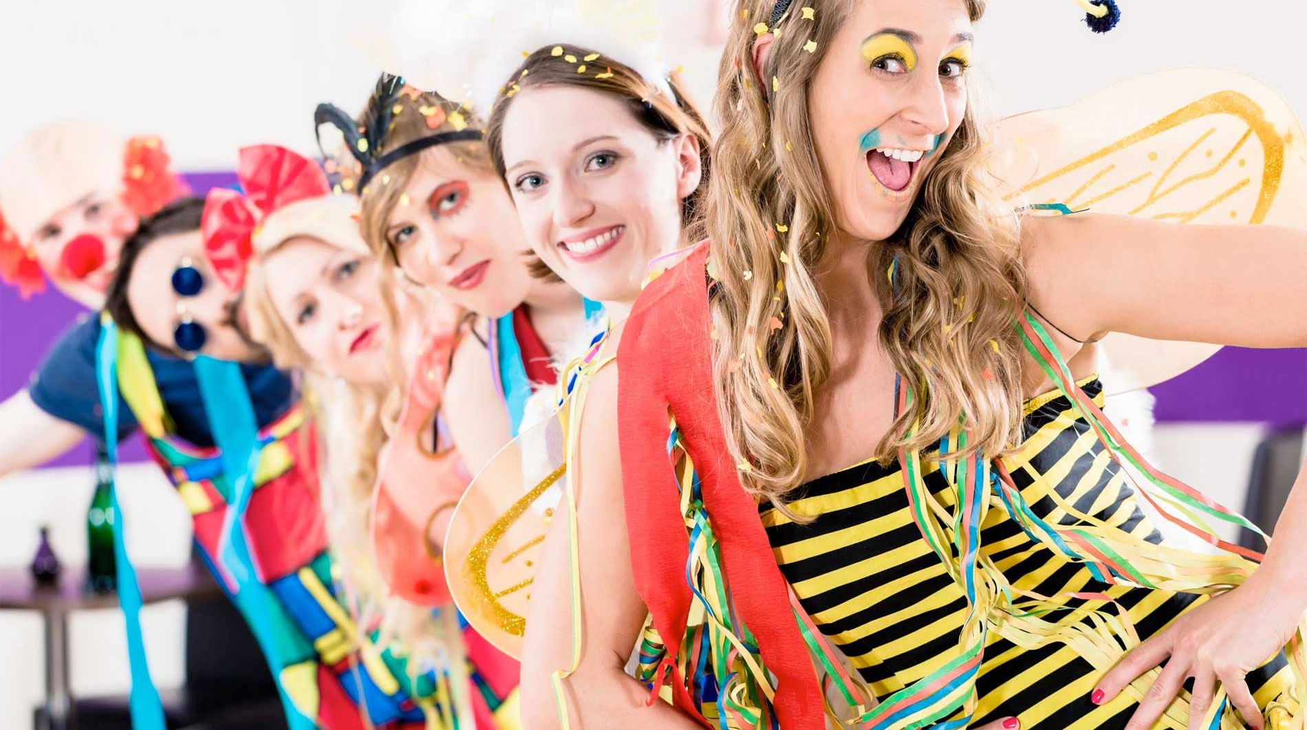 Carnaval : Déguisements, accessoires, maquillage et confettis